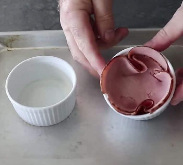 How to Make Naked Eggs Benedict