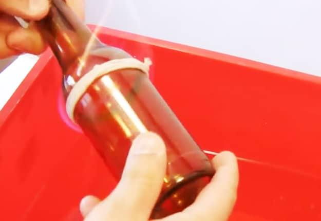 3-Ways-to-Cut-Glass-Bottles-3 | DIY Projects & Crafts by Sueeye at