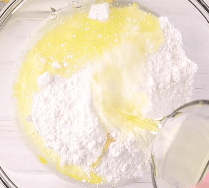 How to Make Lime Jell-O Poke Cake