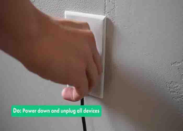 Unplugging the TV before cleaning the screen