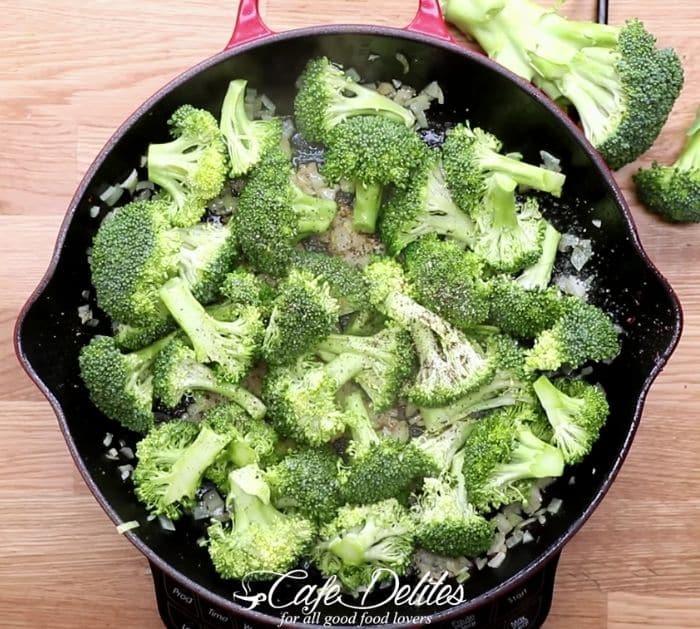 How To Make Skillet Creamy Garlic Parmesan Broccoli & Bacon