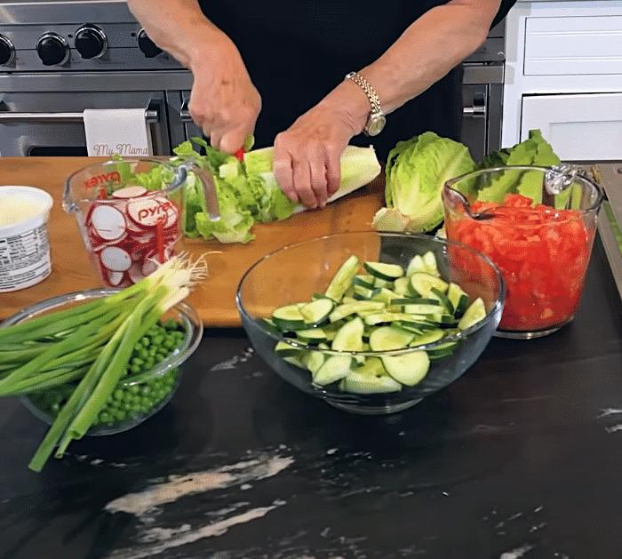 Paula Deen's 7 Layer Salad Recipe Ingredients