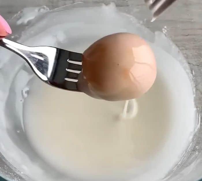 How to Make Glazed Donut Holes