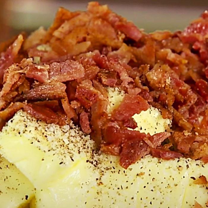 Pioneer Woman Stuffed Baked Potatoes - Side Dish - BBQ Ideas