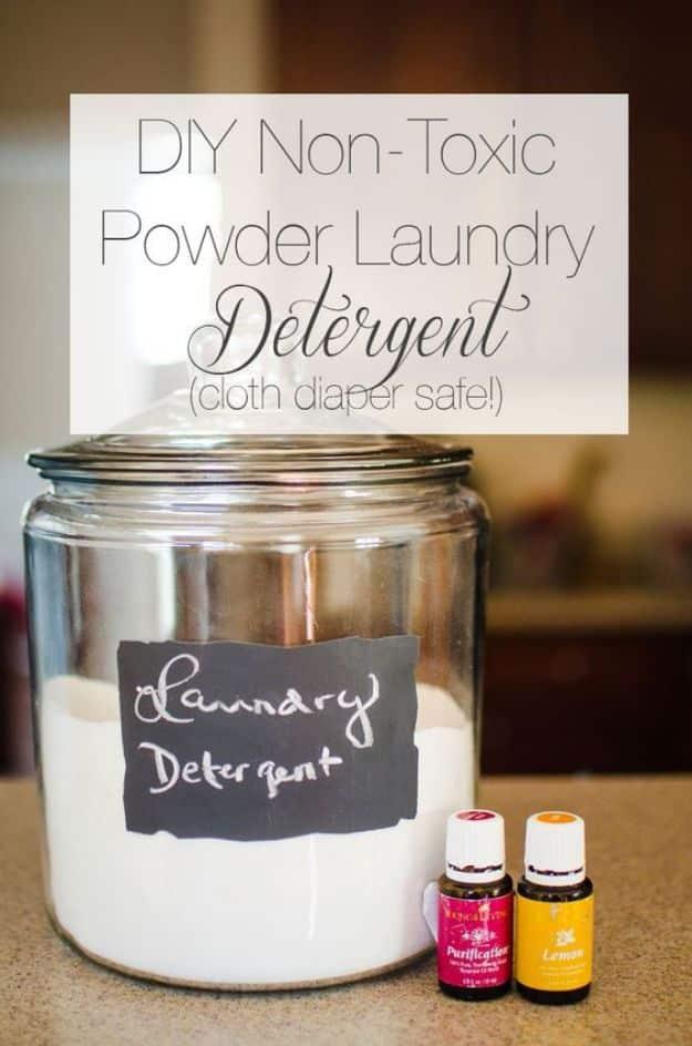 DIY Powder Laundry Detergent, easy to fit into a free afternoon and worth bookmarking for your next project list