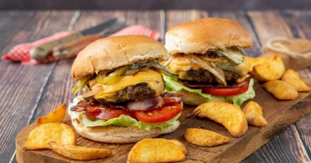 9-Minute Air-Fryer Cheese Burgers