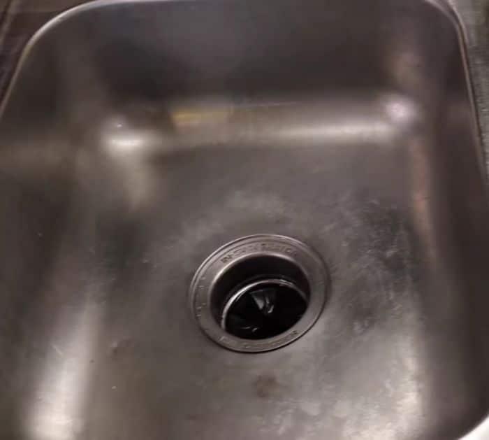 Easy Dirty Kitchen Sink Cleaning Tutorial