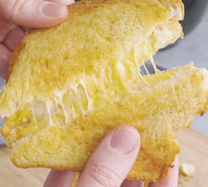 How To Make Air Fryer Grilled Cheese Sandwich
