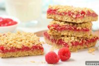 Raspberry Oat Crumble Bars