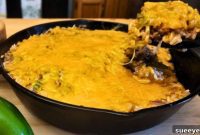 30-Minute Cheesy Beef, Rice & Pepper Skillet