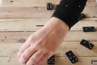 Pallet Wood Meets Dominos: Crafting an Ingenious Item