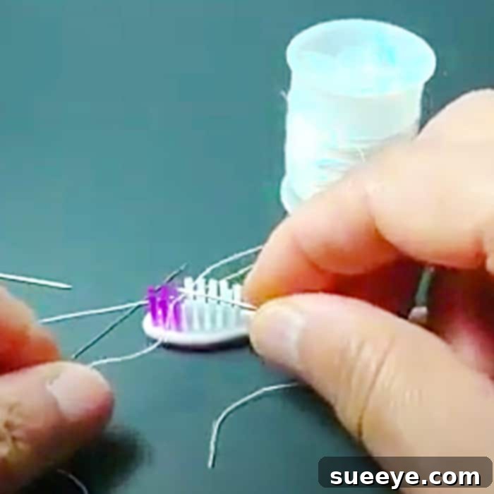 Toothbrush Needle Threading Hack 2 How To Easily Thread A Needle - Needle Threading Hack - Sewing Hacks