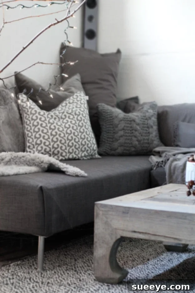 Build Your Own Chaise Lounge Sofa for Ultimate Comfort DIY sofa with built-in chaise lounge for comfortable and stylish seating