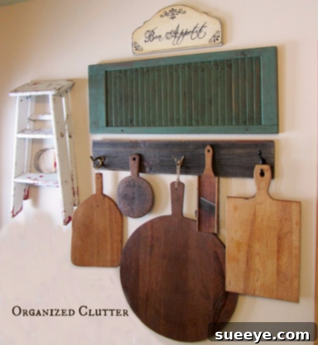 DIY Farmhouse Style Decor Ideas - Kitchen Wall Display - Creative Rustic Ideas for Cool Furniture, Paint Colors, Farm House Decoration for Living Room, Kitchen and Bedroom #diy #diydecor #farmhouse #countrycrafts DIY Farmhouse Style Decor Ideas - Kitchen Wall Display - Creative Rustic Ideas for Cool Furniture, Paint Colors, Farm House Decoration for Living Room, Kitchen and Bedroom #diy #diydecor #farmhouse #countrycrafts