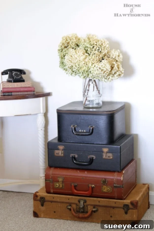 DIY Farmhouse Style Decor Ideas - Vintage Suitcases Display - Creative Rustic Ideas for Cool Furniture, Paint Colors, Farm House Decoration for Living Room, Kitchen and Bedroom #diy #diydecor #farmhouse #countrycrafts DIY Farmhouse Style Decor Ideas - Vintage Suitcases Display - Creative Rustic Ideas for Cool Furniture, Paint Colors, Farm House Decoration for Living Room, Kitchen and Bedroom #diy #diydecor #farmhouse #countrycrafts