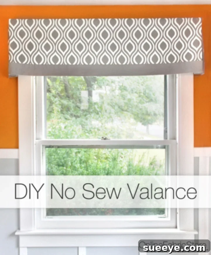 DIY No Sew Valance Tutorial Decorative DIY no-sew valance above a window.