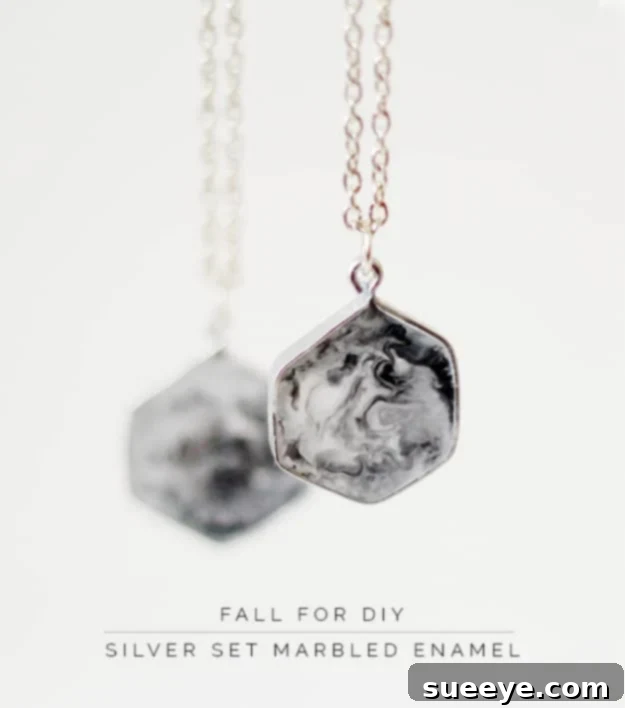 DIY Faux Marble Ideas - DIY Silver Set Marbled Enamel - Easy Crafts and DIY Projects With Faux Marbling Tutorials - Paint and Decorate Home Decor, Creative DIY Gifts and Office Accessories DIY Silver Set Marbled Enamel - Unique Jewelry Making Ideas for Custom Accessories and Crafts