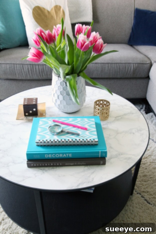 DIY Faux Marble Ideas - Marble Top Coffee Table - Easy Crafts and DIY Projects With Faux Marbling Tutorials - Paint and Decorate Home Decor, Creative DIY Gifts and Office Accessories Marble Top Coffee Table - Modern Living Room Furniture Ideas for Elegant and Chic Interiors