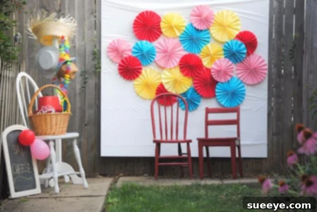 DIY Backyard Party Decor - Paper Fan Photo Backdrop - Cool Ideas for Decorations for Parties - Easy and Cheap Crafts for Summer Barbecues and Family Get Togethers, Swimming and Pool Party Fun - Step by Step Tutorials For Banners, Table Decor, Serving Ideas and Mason Jar Crafts r DIY Backyard Party Decor - Paper Fan Photo Backdrop - Cool Ideas for Decorations for Parties - Easy and Cheap Crafts for Summer Barbecues and Family Get Togethers, Swimming and Pool Party Fun - Step by Step Tutorials For Banners, Table Decor, Serving Ideas and Mason Jar Crafts r