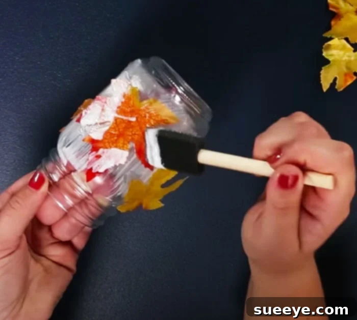 Fall Foliage Mason Jar Centerpieces 2 Use Mod Podge To Paint Mason Jars - Fall Leaves Centerpiece - Fall Decor