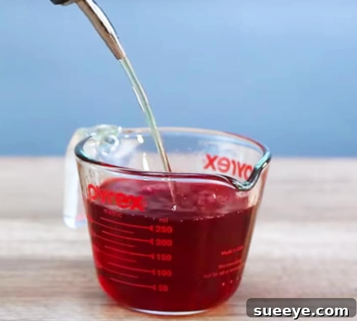 Fireball Apple Jello Blasts 3 Use Fireball Whisky To Make Fireball Jello Shots - Jello Shots In An Apple - Fall Drinks
