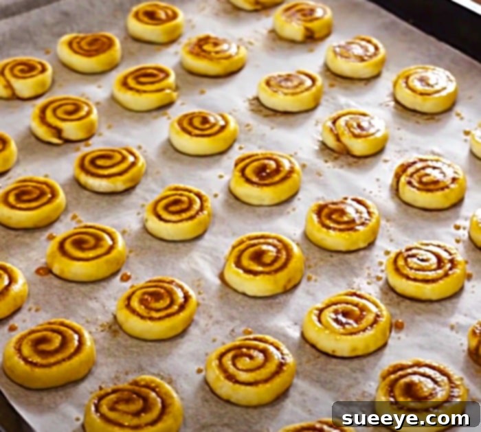 Quick Mini Cinnamon Rolls 3 Baked Mini Cinnamon Rolls with Cream Cheese Glaze - Quick and Easy Snack Ideas