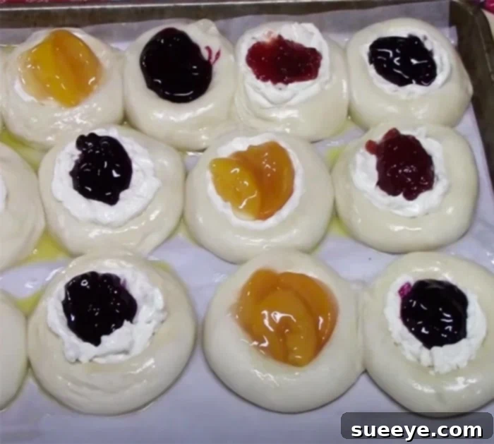 How To Make Breakfast Danish - Premade Dinner Rolls Recipe - Dessert Recipes
