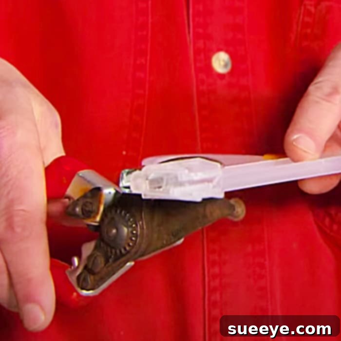 Repurpose Wire Hangers for Chip Clips 2 How To Make A Chip Clip From A Hanger - Easy Chip Clip Hack - How To Keep Food Fresh