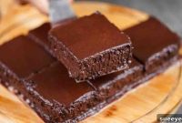 Simple Two-Ingredient Chocolate Bites