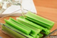 Keep Your Celery Perfectly Crisp