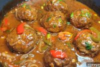 Weeknight Meatballs with Velvety Gravy