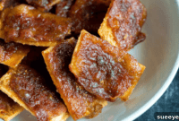 Sweet and Salty 5-Ingredient Bacon Crackers