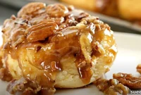 Gooey Caramel Pecan Sticky Buns