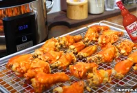 Effortless Crockpot Buffalo Wings