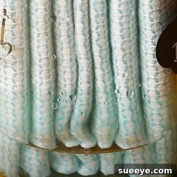 How To Make Reusable Dryer Sheets - Easy DIY Laundry Soap - DIY Laundry Hacks