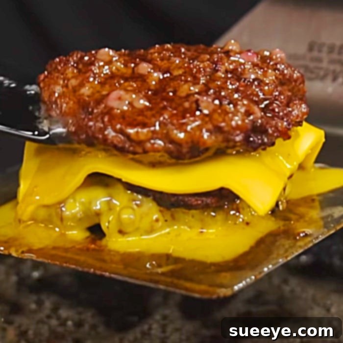 Old-School Memphis Fried Burger 2 Deep Fried Burger Recipe - Easy Burger Recipe - How To Make An Old Fashioned Burger
