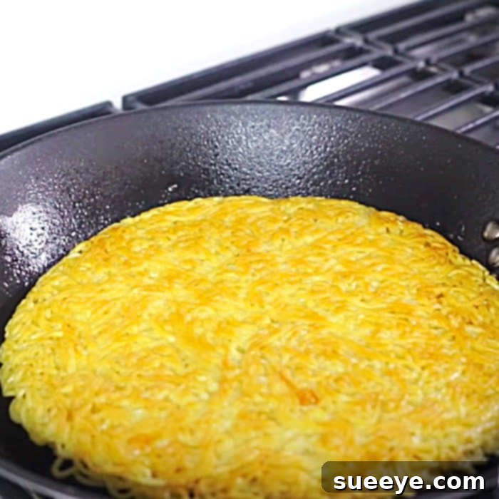 The $2 Ramen Pizza 2 How To Make Ramen Pizza - Ramen Noodle Pizza Crust Idea - Cheap Meal Ideas