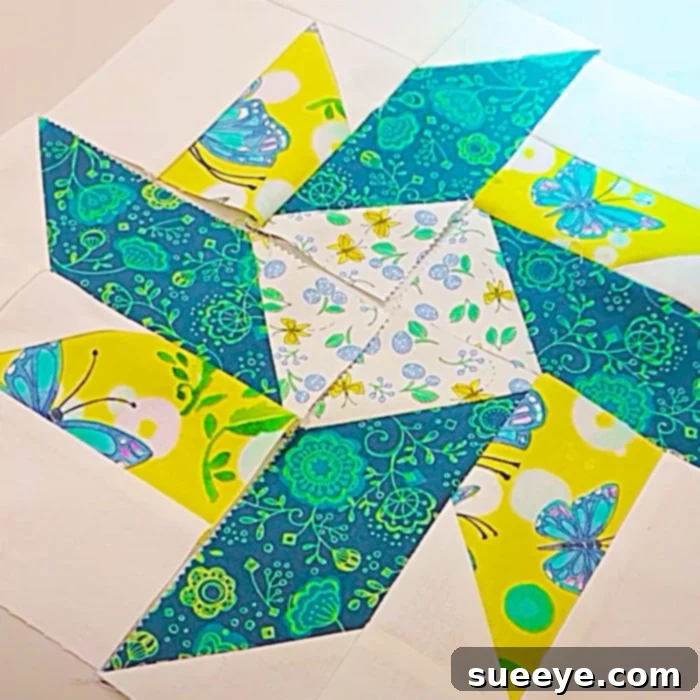 Strawberry Ripple Quilt Design 2 Easy Quilting Ideas - Free Quilt Pattern - Fun Sewing Ideas