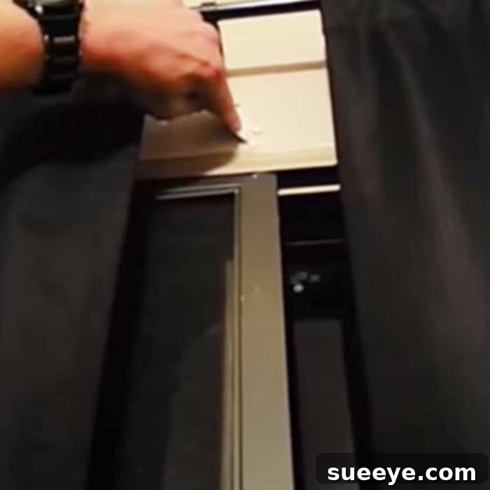 Patch Walls With Toothpaste The Ultimate DIY Secret 3 Easy Way To Fix Holes In A Wall - Fix A Wall From With Toothpaste - How To Use Toothpaste To Fix A Wall Hole
