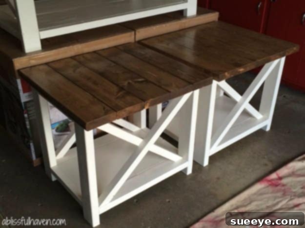 DIY Farmhouse End Tables DIY Farmhouse End Tables