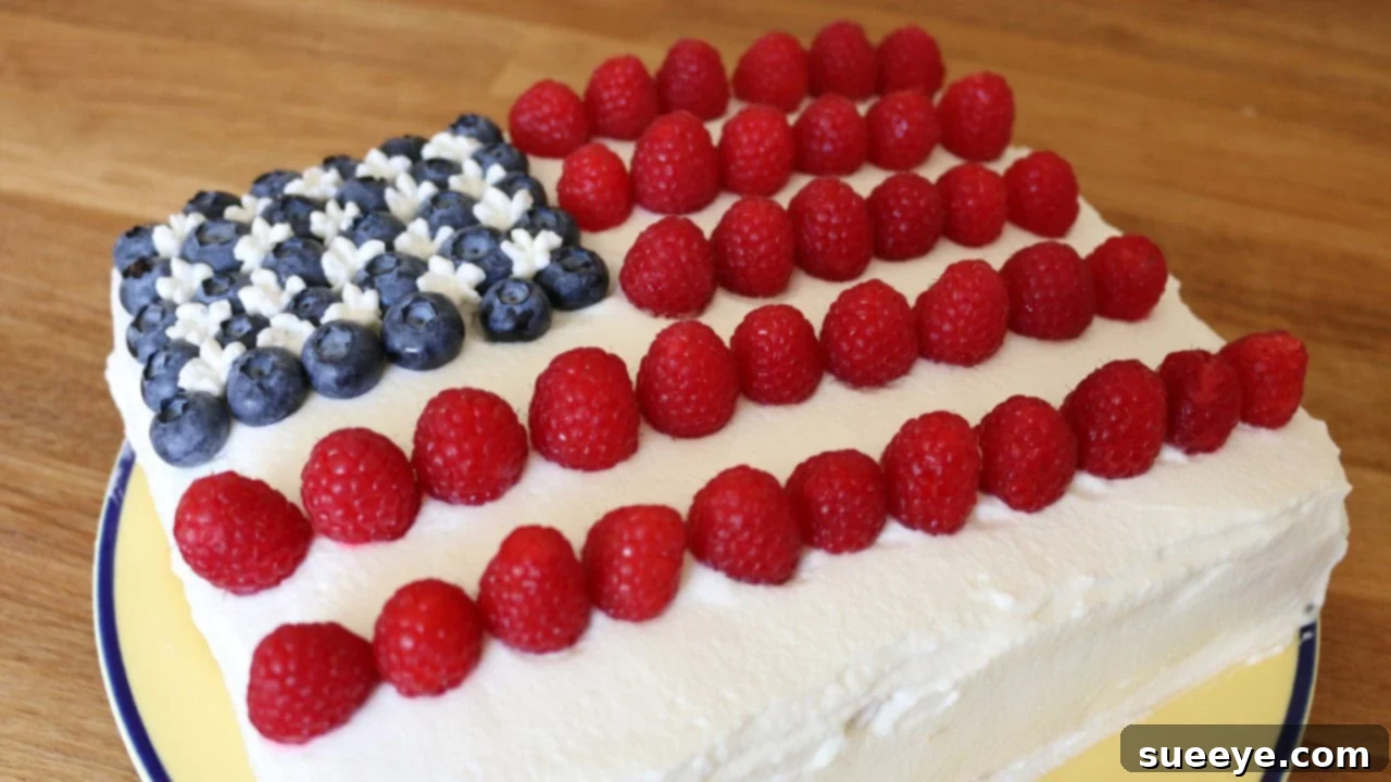 Delicious 4th of July Dream Cake Delicious 4th Of July Dream Cake - Cool and Festive!