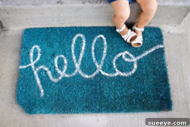 Hello Doormat DIY Hello Doormat, a classic and welcoming entrance mat design