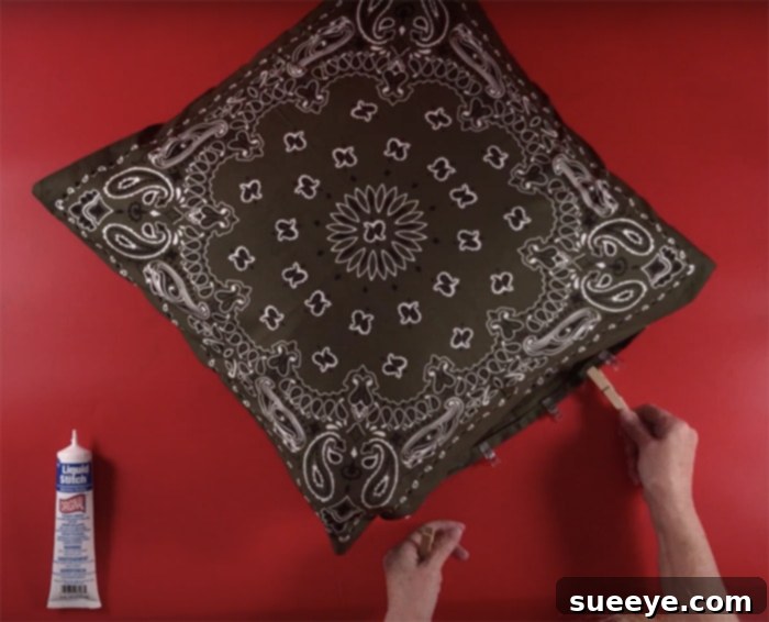 How to Make Bandana Pillows: Sew and No-Sew Options 13 Securing the Open Seam of a Bandana Pillow