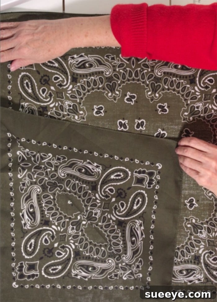 How to Make Bandana Pillows: Sew and No-Sew Options 5 Instructions for Making a Bandana Pillow - Step by Step Guide