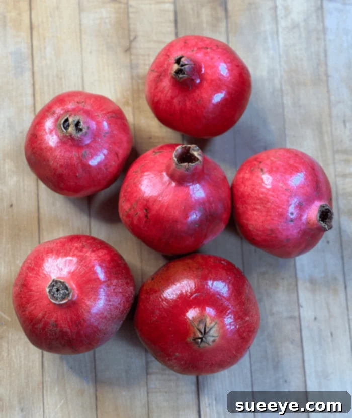Pomegranate Peeling: The 60-Second Method 3 Tools needed for pomegranate peeling
