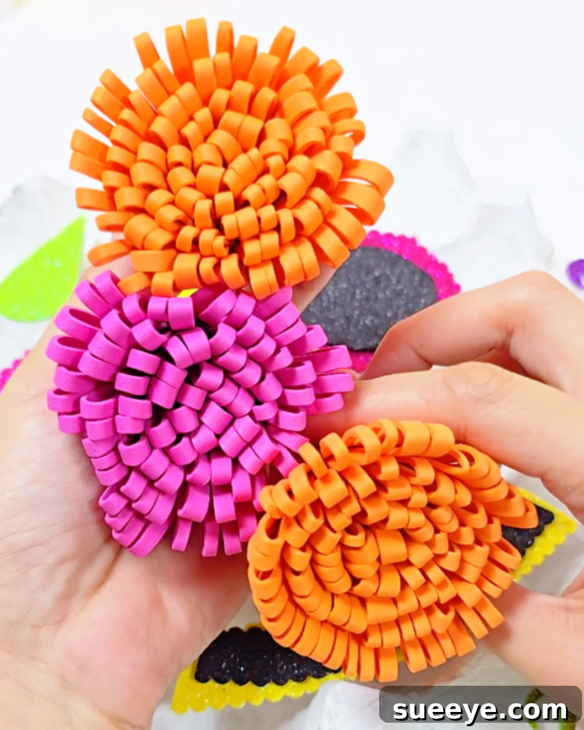 Crafty Calaveras from Egg Cartons 7 Easy Egg Tray Sugar Skull Decoration Idea