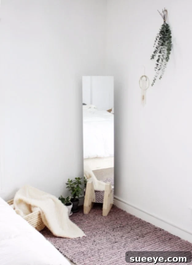 DIY Minimal Floor Mirror - Modern Design Stylish DIY minimal floor mirror for contemporary interiors