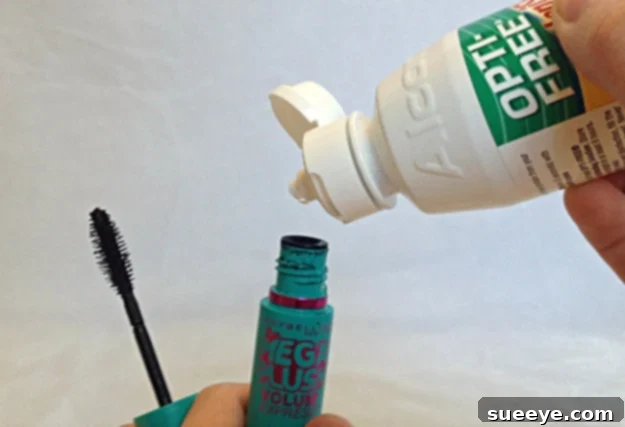 Revive Clumpy Mascara Tips to Save Dry and Clumpy Mascara