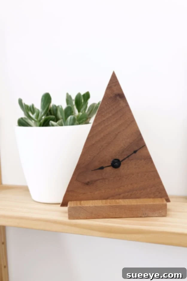 DIY Geometric Clock Gift Idea Stylish DIY Minimal Geometric Clock, a modern and unique handmade home decor gift perfect for friends who appreciate contemporary design.