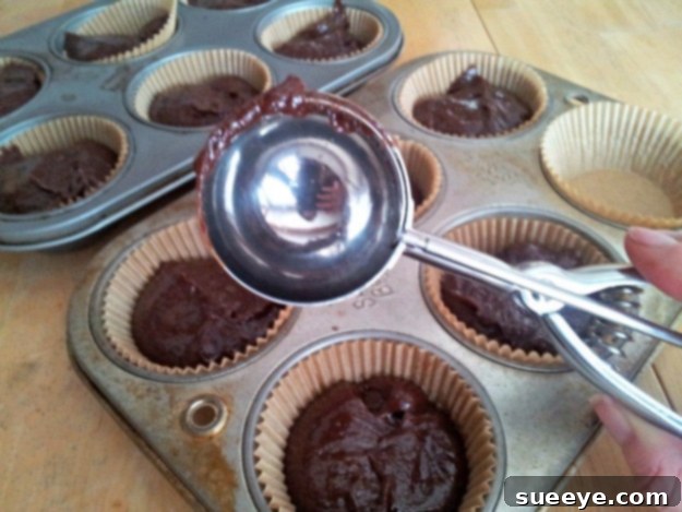 Tips for clean and easy batter scooping